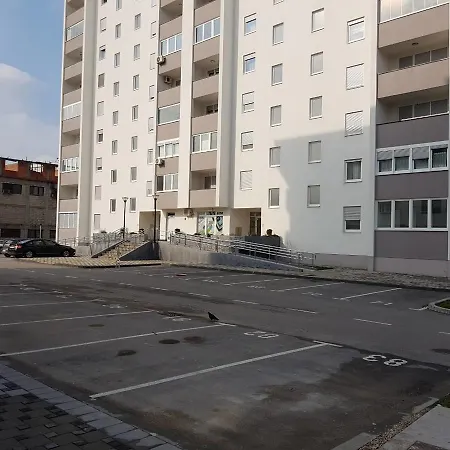 Stan * Тузла